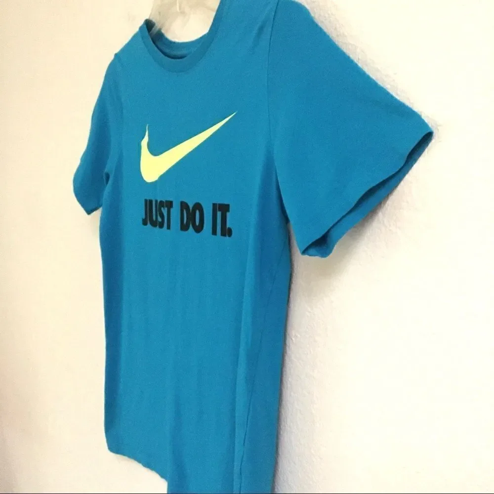 ‎Youth “just do it” print Nike T-shirt L